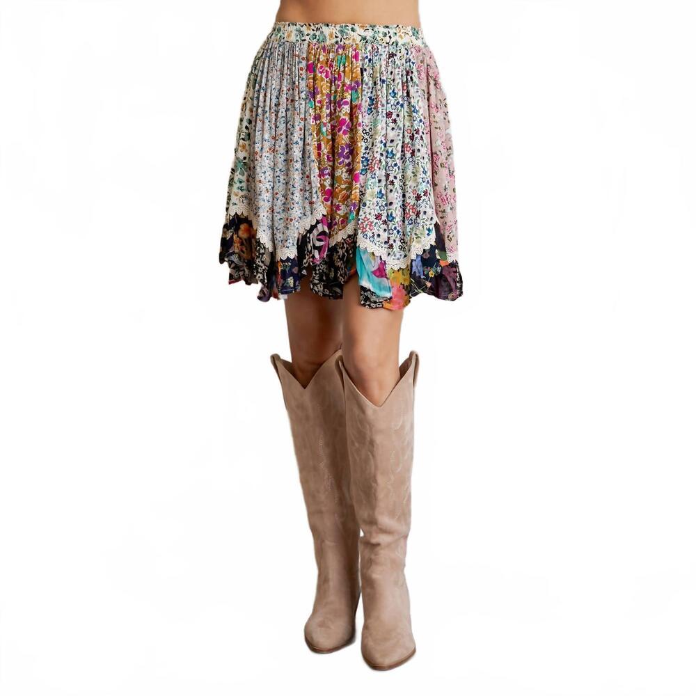 NEW YOUNG THREADS desert dream festival gathered lace mini skirt in natural